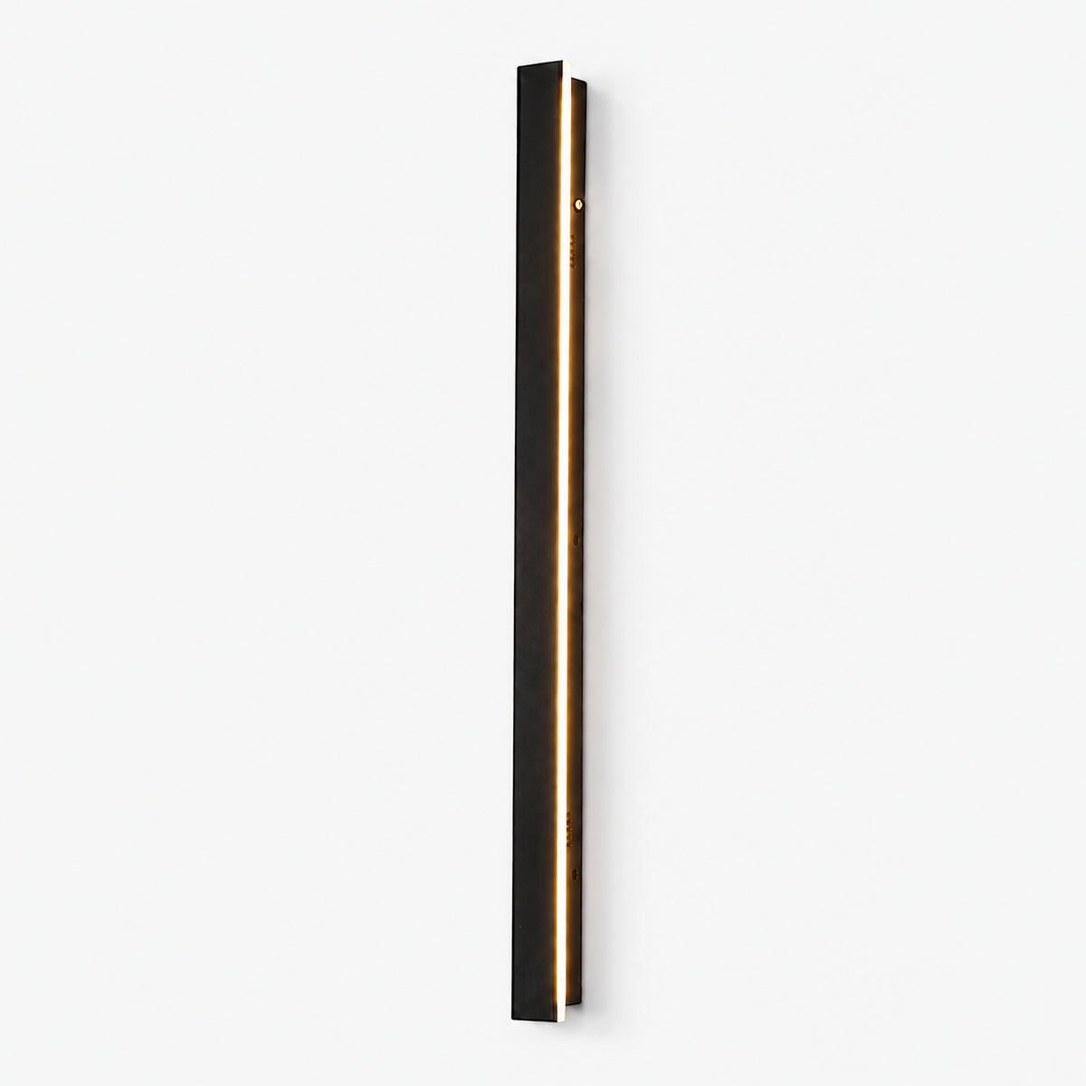 Avrn Aetheria 11.8 inch slim exterior wall light