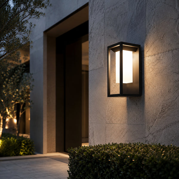 Avrn Outdoor Wall Light front view