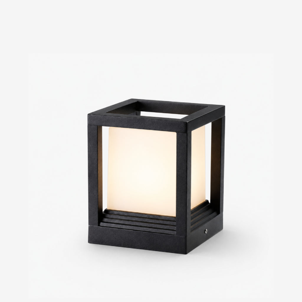 Avrn Lcavro 8.7 inch cube bollard light
